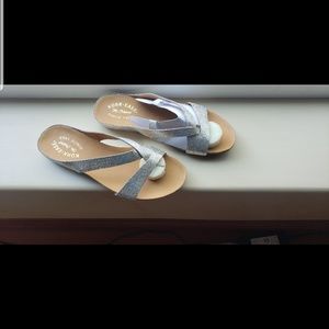 Kork-Ease metallic silver Sandals Size 7